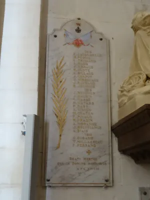 Monument aux Morts de l'Église Saint-Pierre de Rouillac