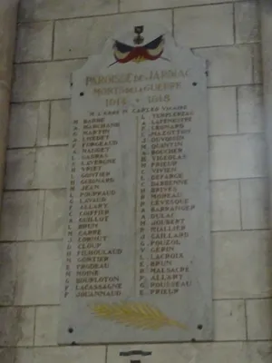 Plaques aux Morts de l'Église Saint-Pierre de Jarnac