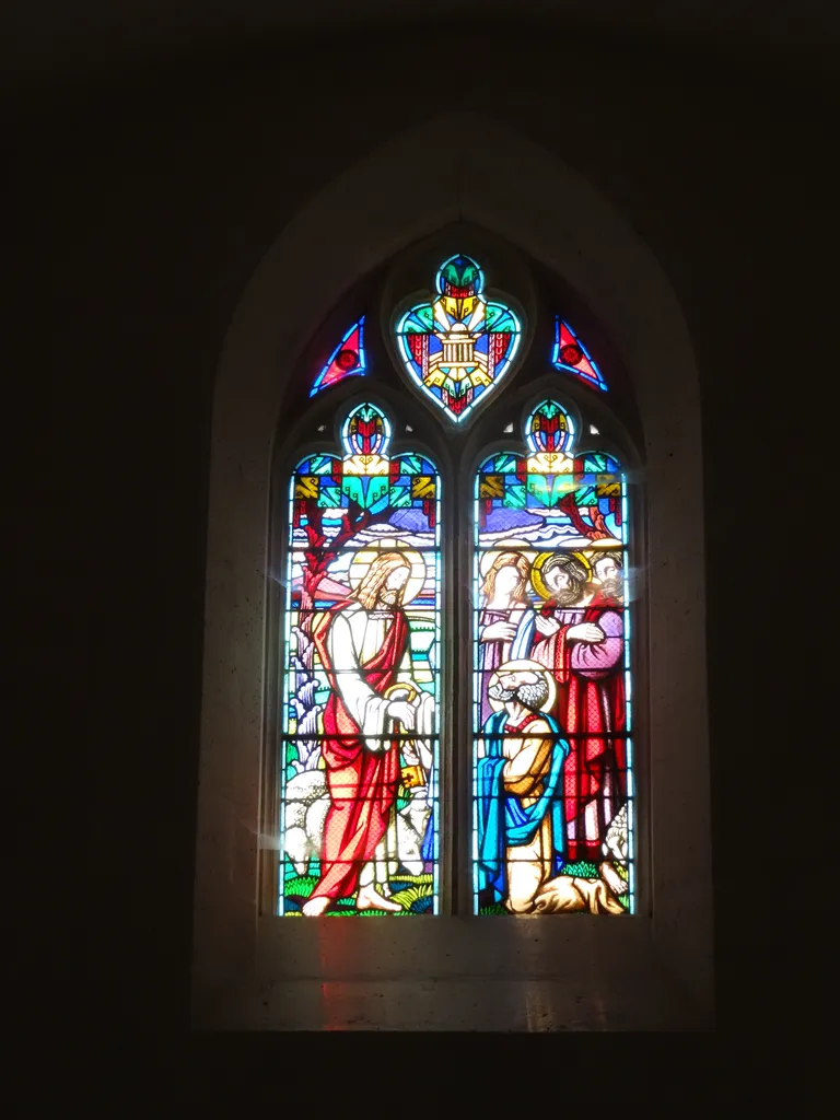 Vitrail Baie A dans l'Église Saint-Pierre de Rouillac